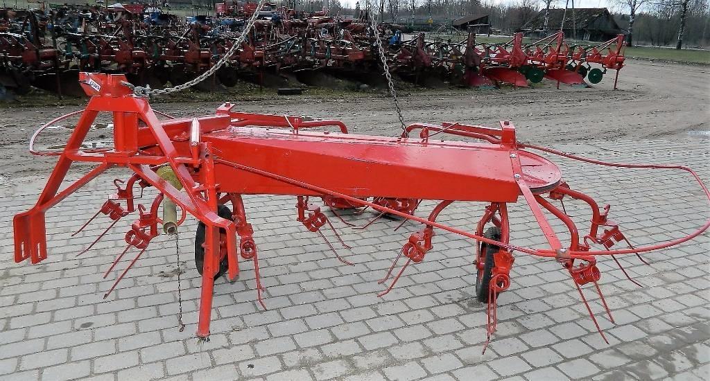 JF 320 Grābekļi un siena ārdītāji