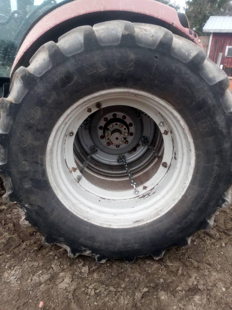 Firestone levikerenkaat Tyres, wheels and rims