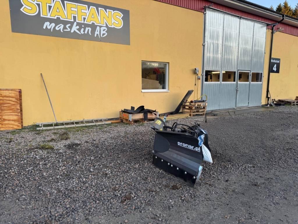 Pronar PUV 1800 M Snöblad och plogar