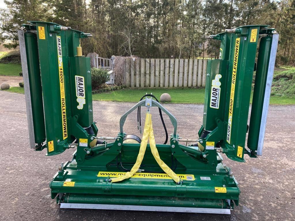 Major 15000GR Pasture mowers and toppers