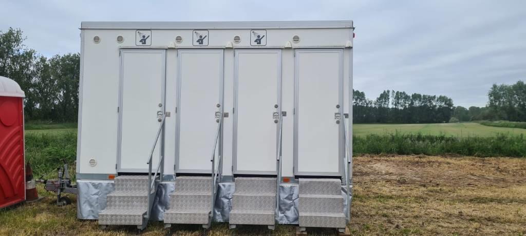 Custom Premium Shower Block (4 showers) Other trailers
