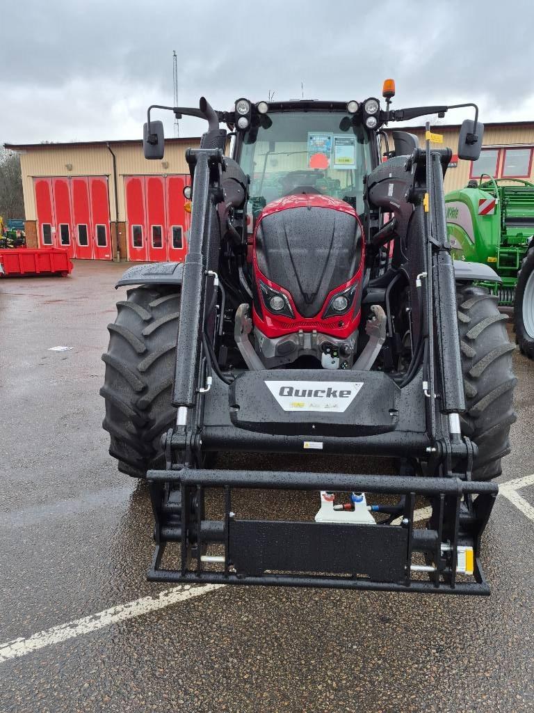 Valtra N 174 A VERSU Traktorer