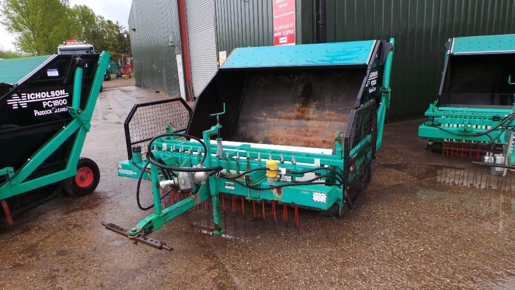 Nicholson NICHOLSON PC1800 PADDOCK CLEANER Sweepers