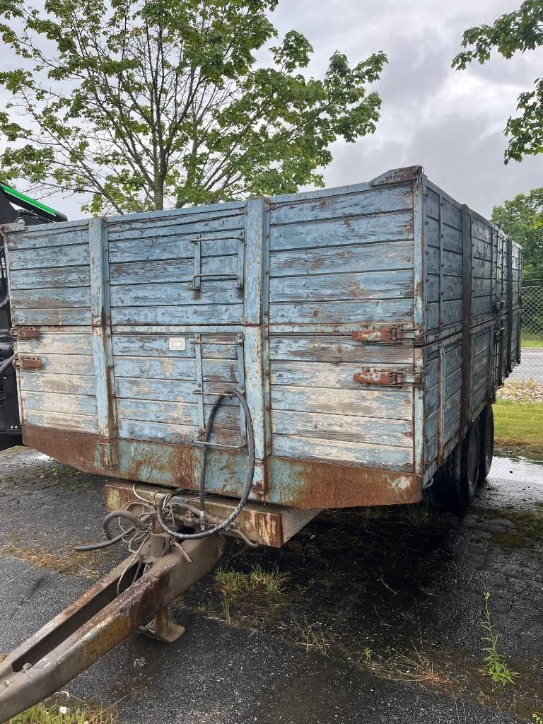 Gisebo TK 8 Spannmålsvagnar
