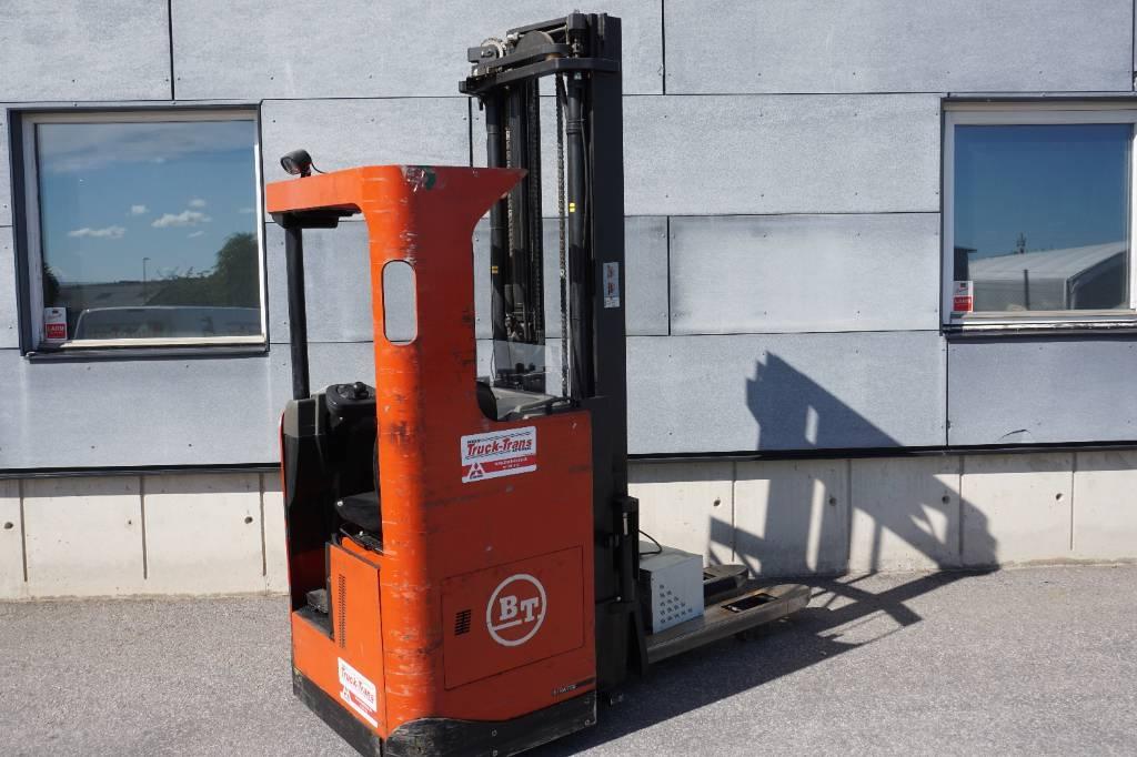 Toyota SRE135L Selvkørende stablere
