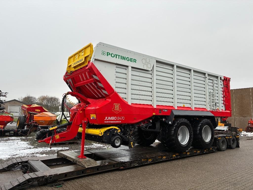 Pöttinger Jumbo 8470 Self loading trailers