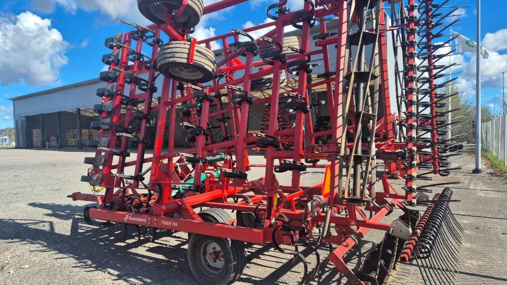 Potila kverneland tiger 700 Harrows