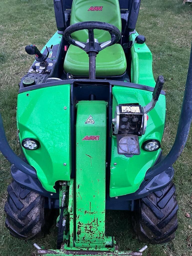 Avant 225 Multi purpose loaders