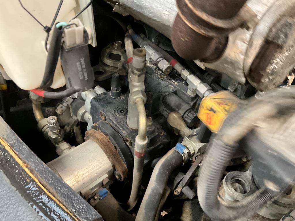 Kubota R 065 Pale gommate