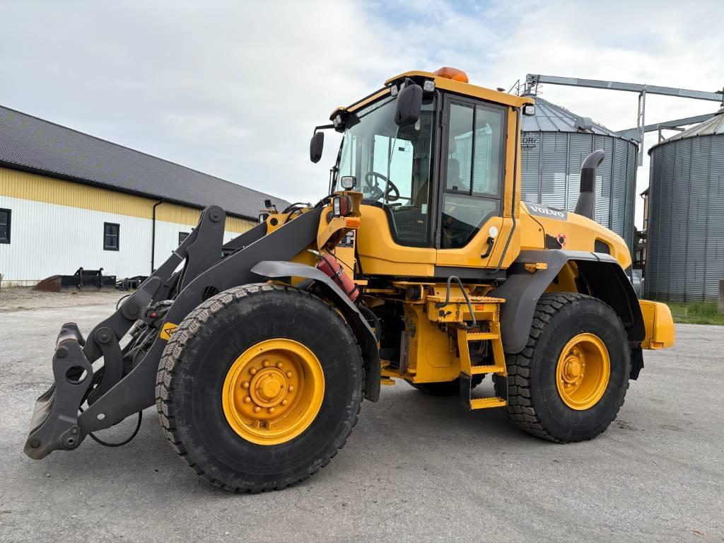 Volvo L60G lastmaskin, svensksåld, all utrustning Hjullastare