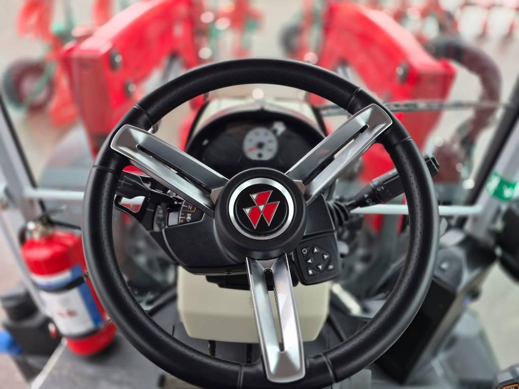 Massey Ferguson MF 5S.145 Traktorer