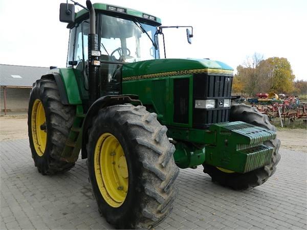 John Deere 7800 Traktori