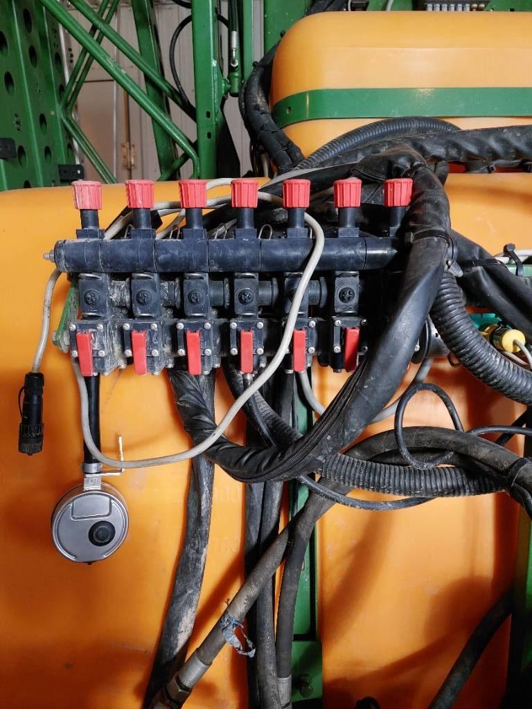 AMATZONE UF 1200/24m Kasvinsuojeluruisku Mounted sprayers