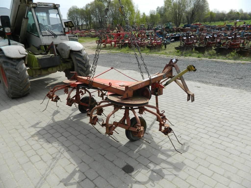 JF CR 320 Grābekļi un siena ārdītāji