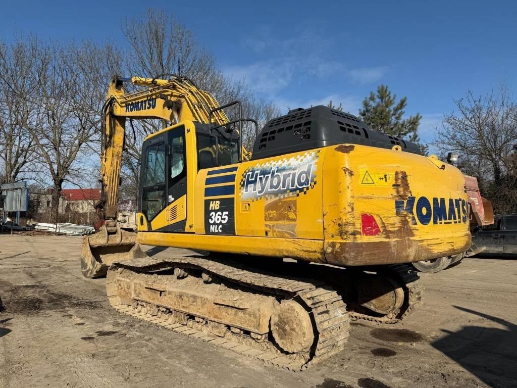 Komatsu HB 365 Koparki gąsienicowe