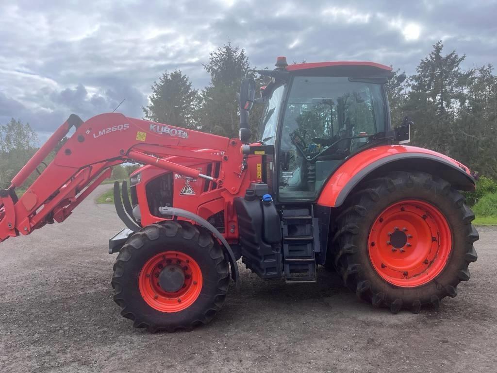 Kubota M 7132 Tractors