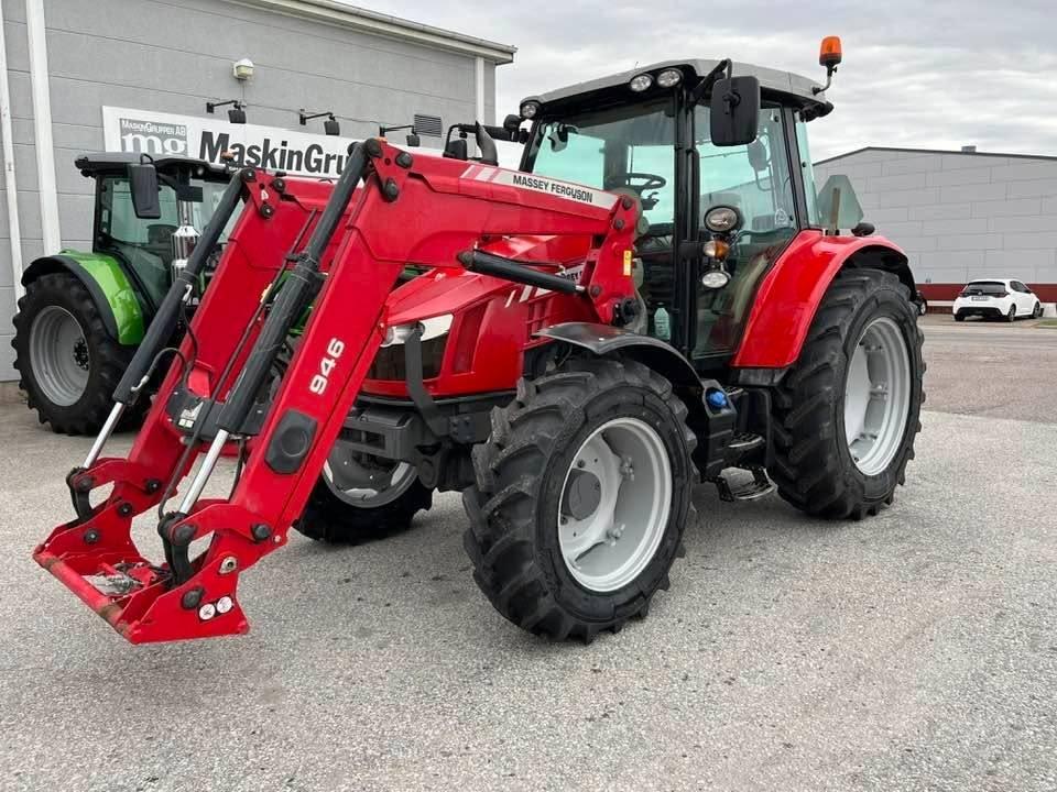 Massey Ferguson 5713 SL D6 Traktorer