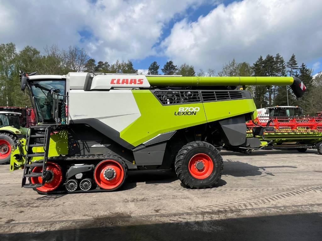 CLAAS Lexion 8700 TT Combine harvesters