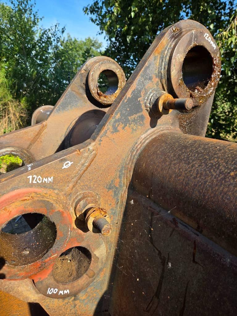 Eurosteel Ditch clean bucket +3500ltr, ex HX520 Buckets