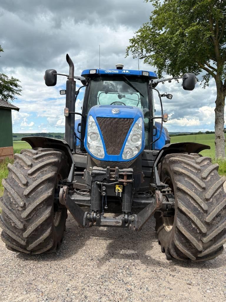 New Holland T 7050 Tractores