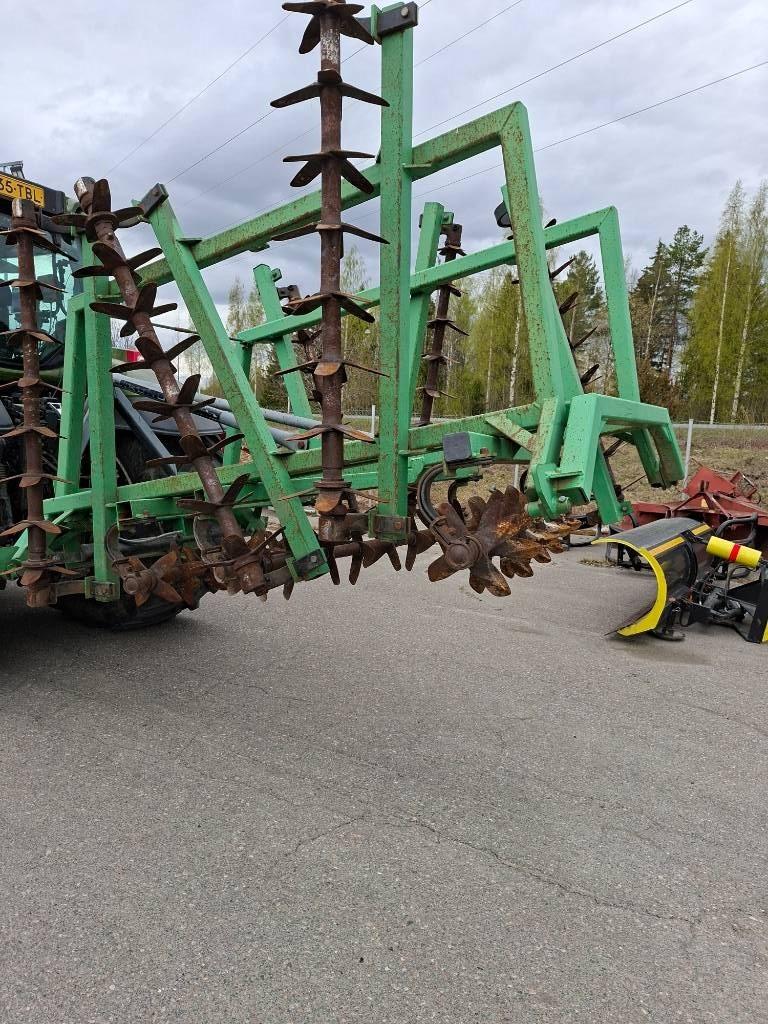 Kronos 4800 Harrows