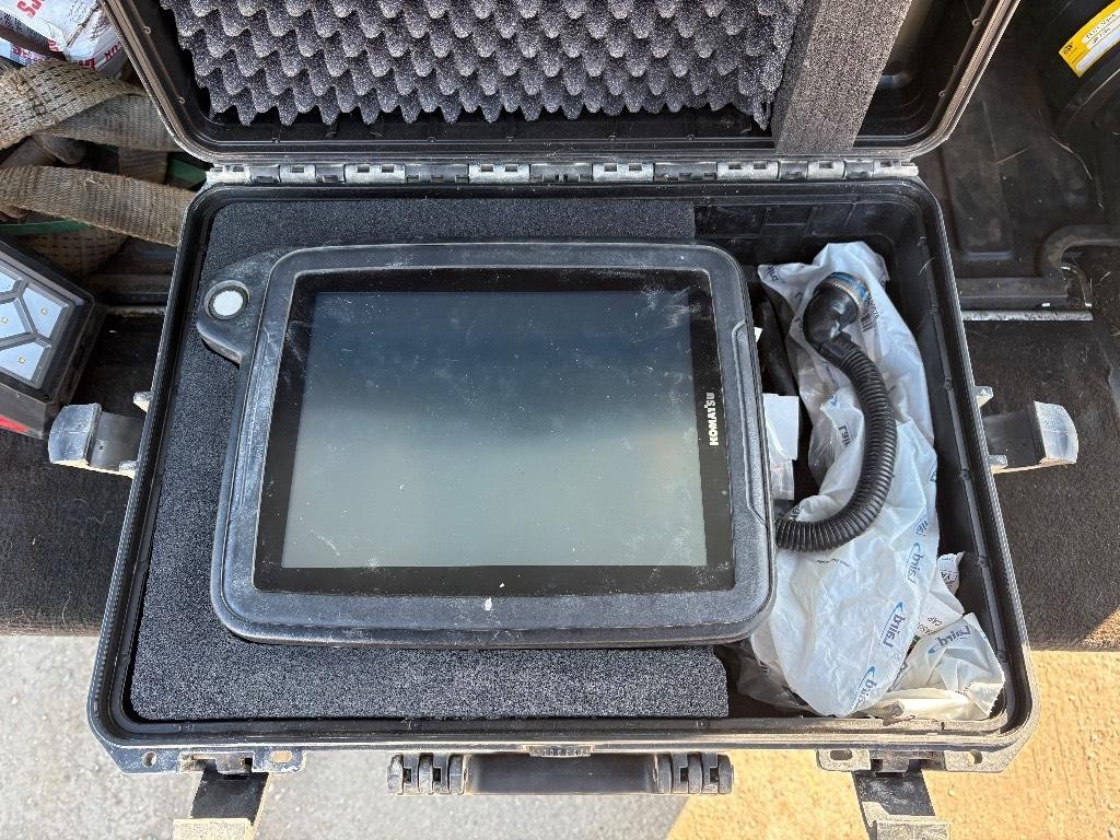 Komatsu PC210LCI-11 GPS Raupenbagger