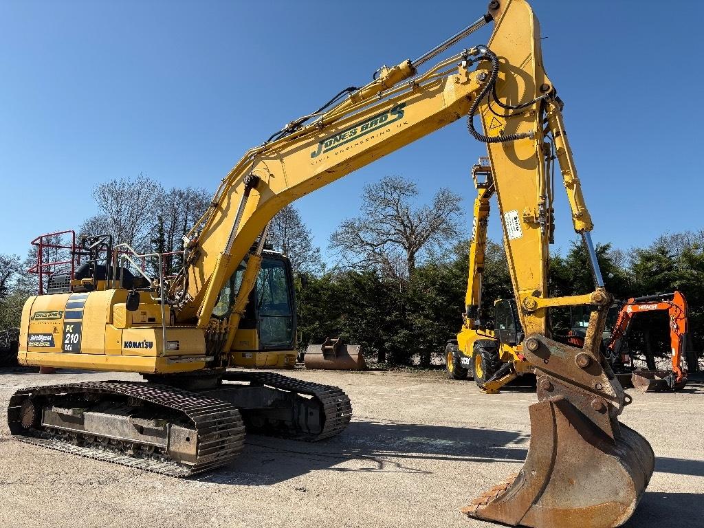 Komatsu PC210LCI-11 GPS Raupenbagger