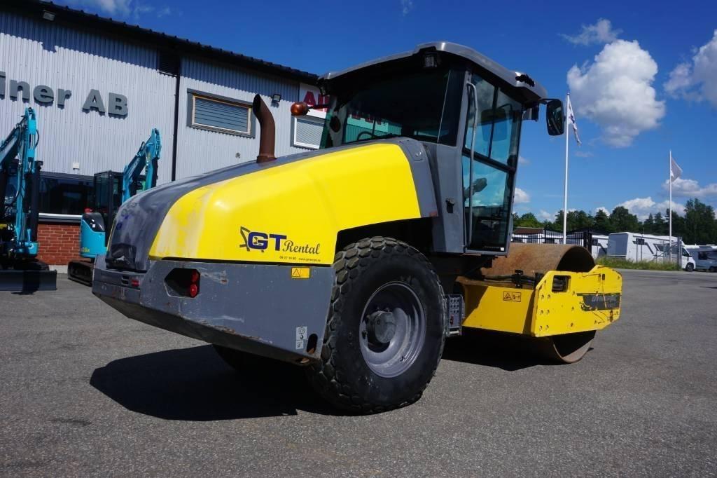 Atlas Copco Dynapac CA 1500 *Uthyres* Vältar