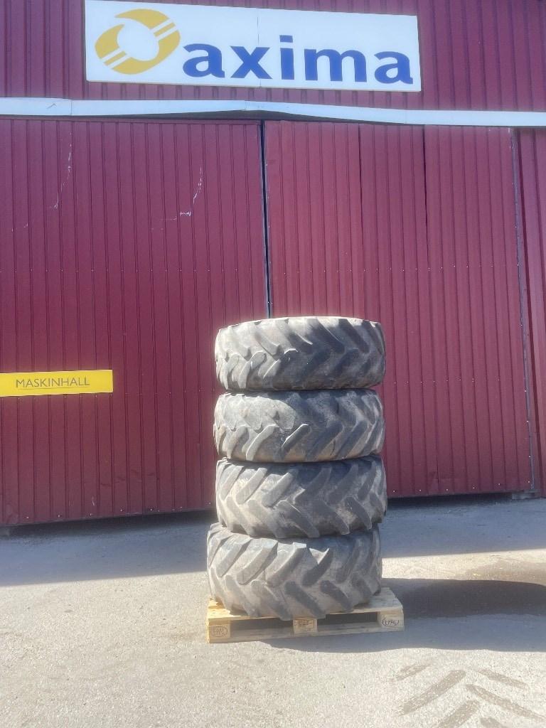 Michelin 17,5-24 Däck, hjul och fälgar