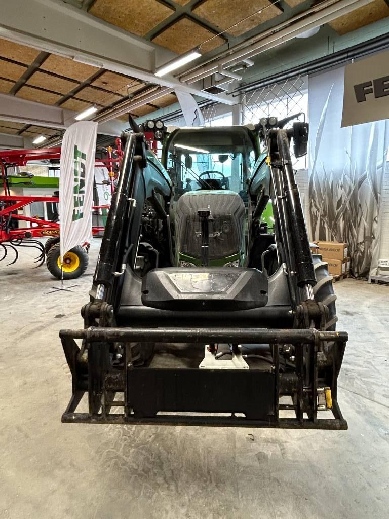 Fendt 312 Vario Tractors