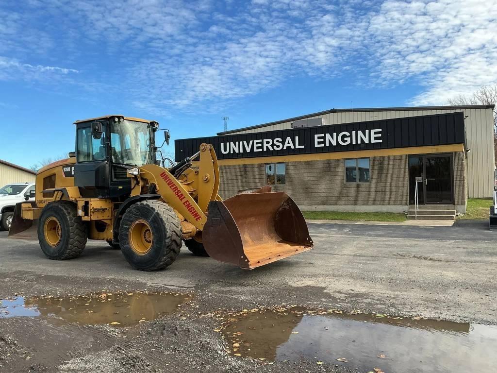 CAT 926 M | 2015 | 10,716 | Available for Export Wheel loaders