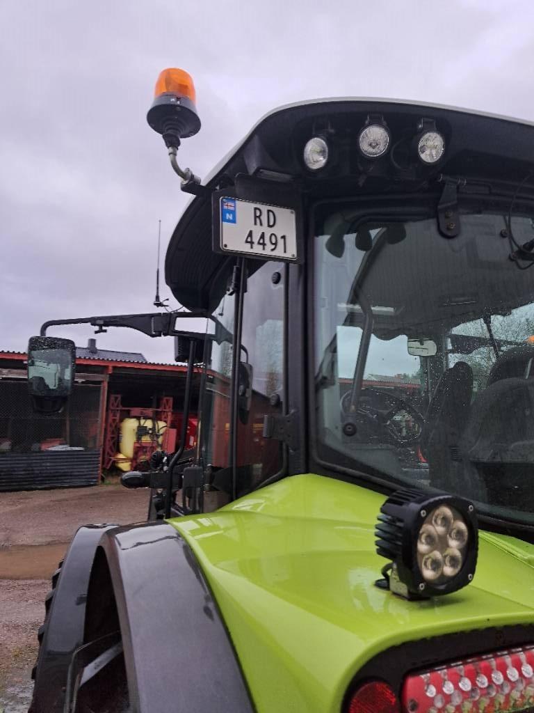 CLAAS Arion 650 Cebis Traktoren