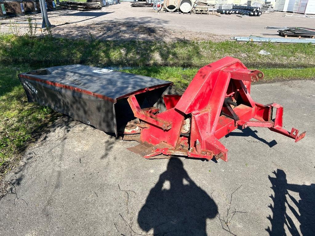 YLÖ LN-185 lautasniittokone Mowers