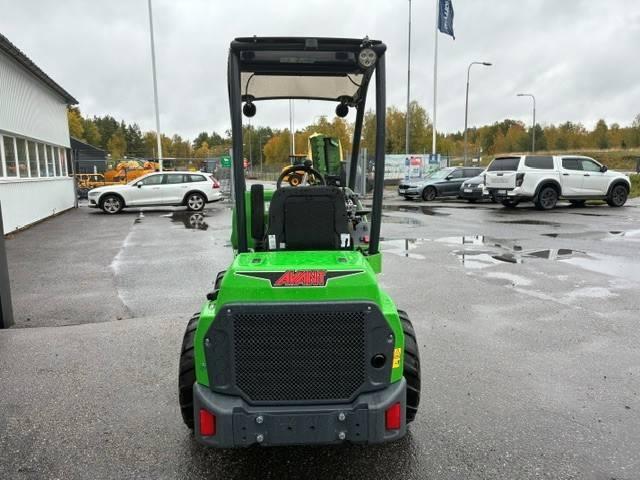 Avant 528 Kompaktlastare