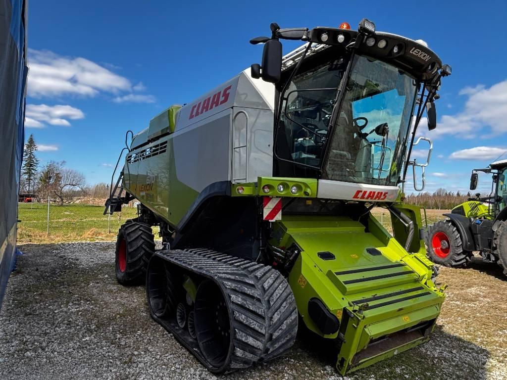 CLAAS Lexion 670 TT Combine harvesters