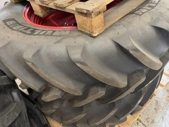 Michelin MultiBib op Fendt velgen 24 en 38 inch Tyres, wheels and rims