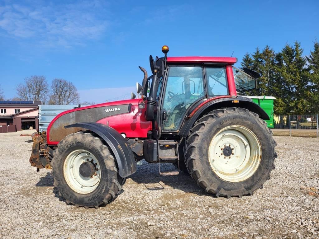 Valtra T 191 Advance Traktoriai