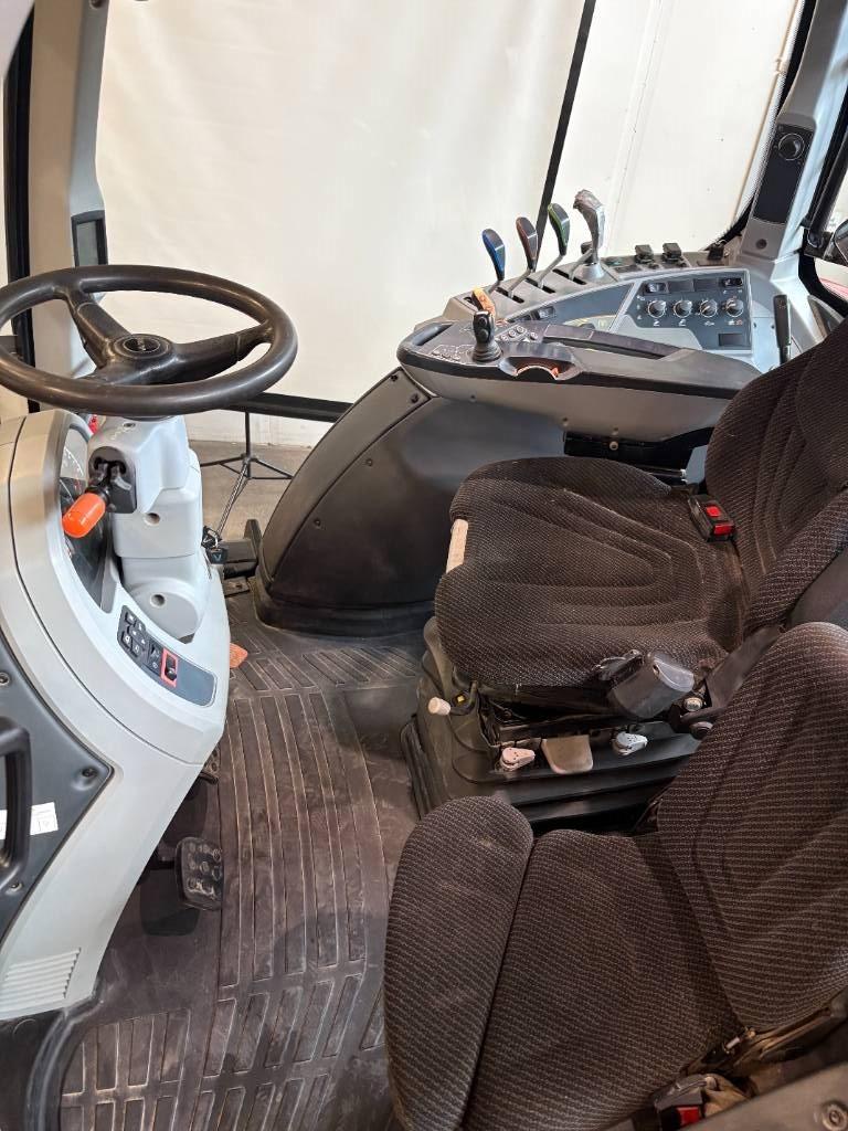 Valtra T 174 Traktorer