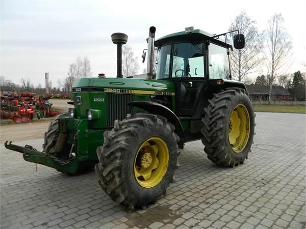 John Deere 3640 Traktori