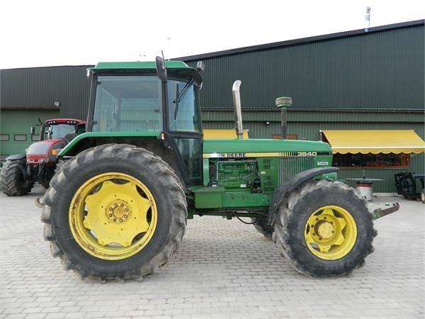 John Deere 3640 Traktori