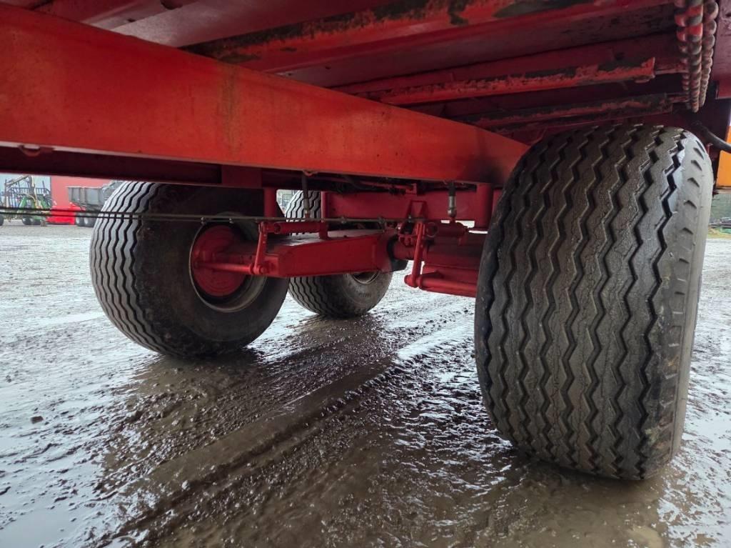 Möre N-218/P Fast- och kletgödselspridare