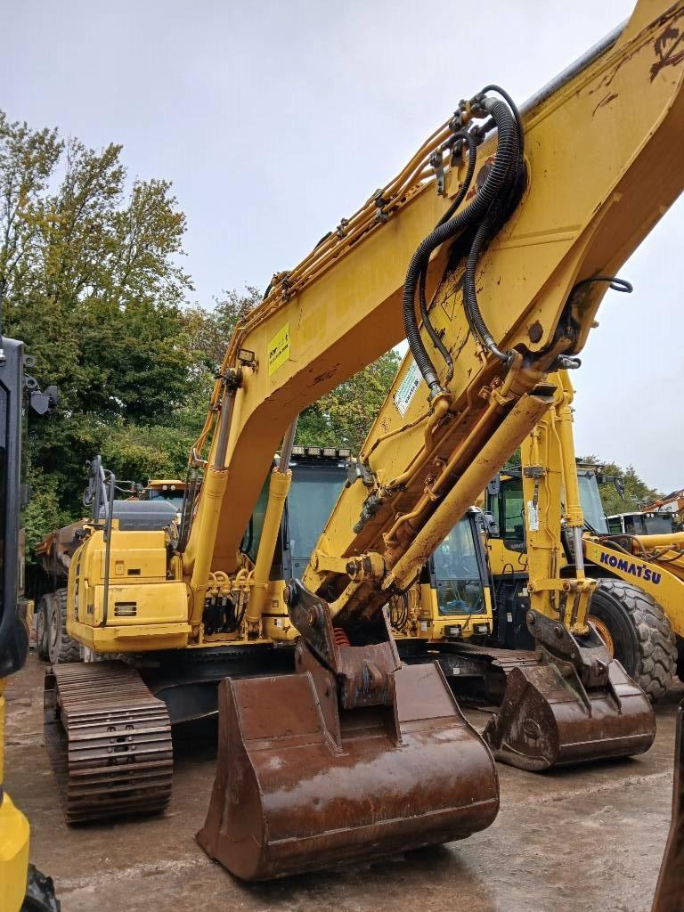 Komatsu PC210LC-11 Crawler excavators
