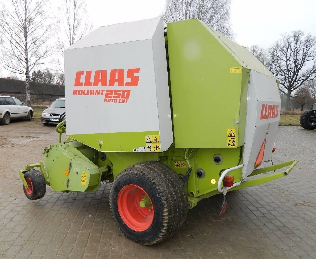 CLAAS Rollant 250 Roto Cut Rituļu preses
