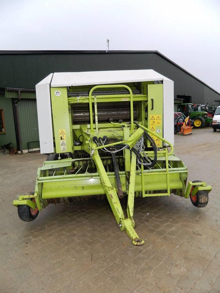CLAAS Rollant 250 Roto Cut Rituļu preses