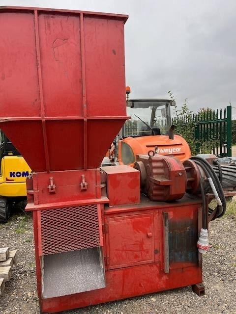 MG 220XL Waste sorting equipment