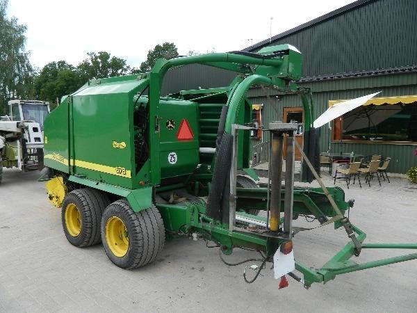 John Deere 678 Rituļu preses