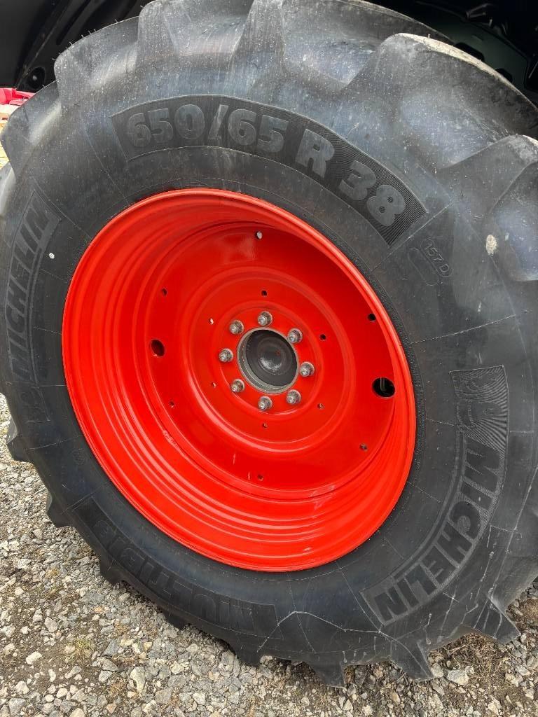 CLAAS Arion 630 CIS Traktoren