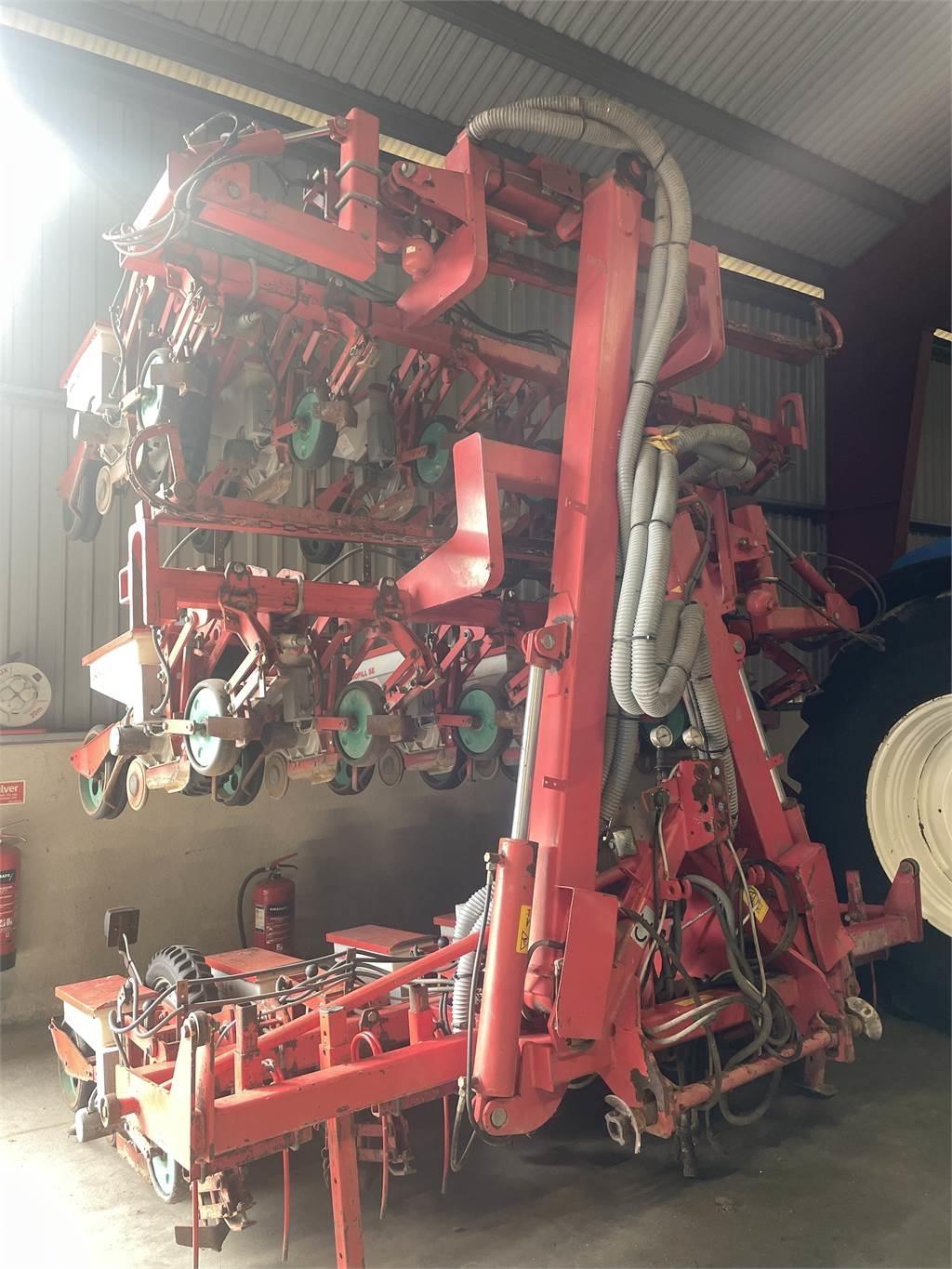 Accord 18 RAD EL Såmaskiner