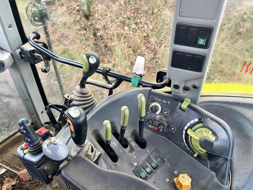 CLAAS ARION 630 C Traktorer