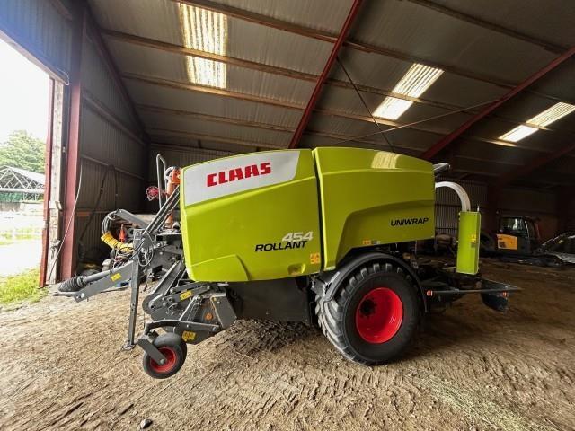 CLAAS ROLLANT 454 UNIWRAP Rundbalspressar